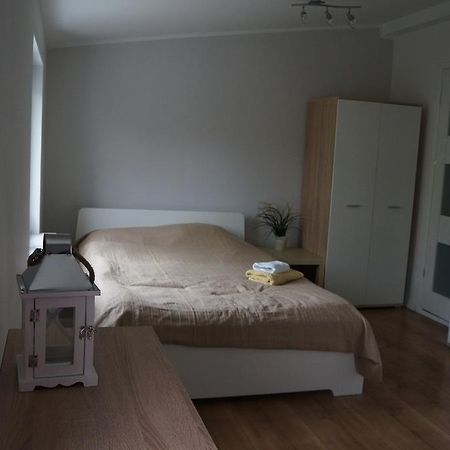 Apartamenty Z Klimatem Poznań Esterno foto
