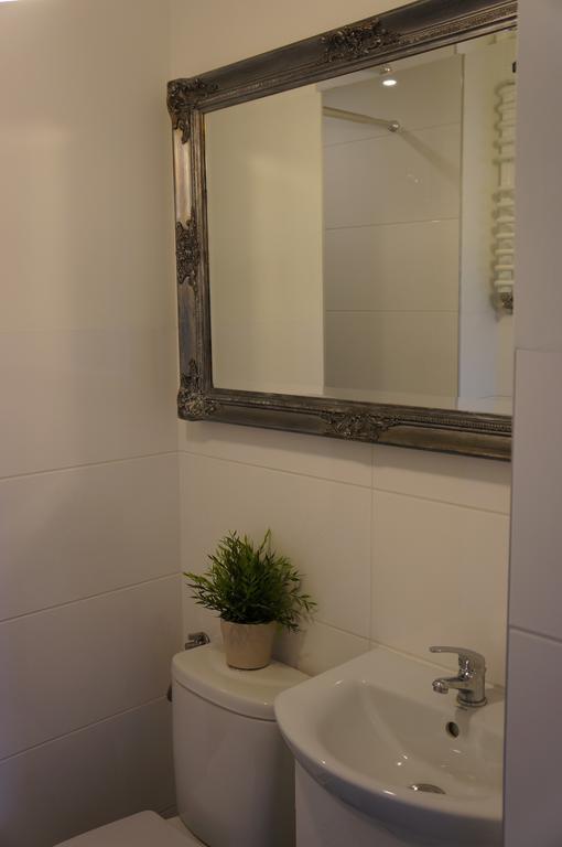 Apartamenty Z Klimatem Poznań Esterno foto