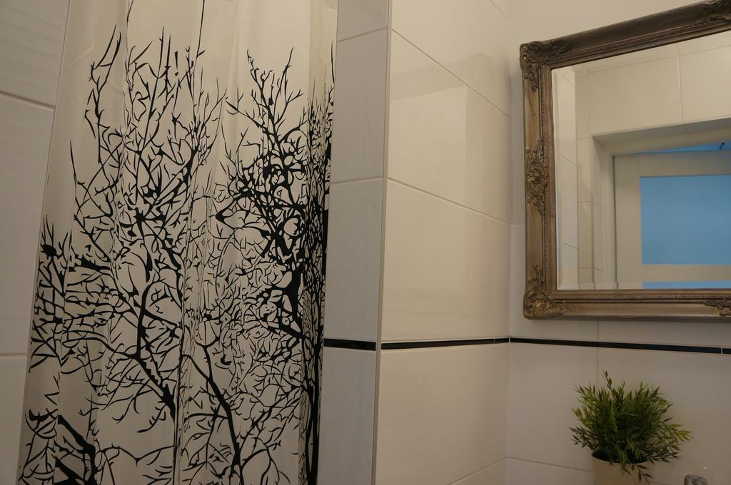 Apartamenty Z Klimatem Poznań Esterno foto