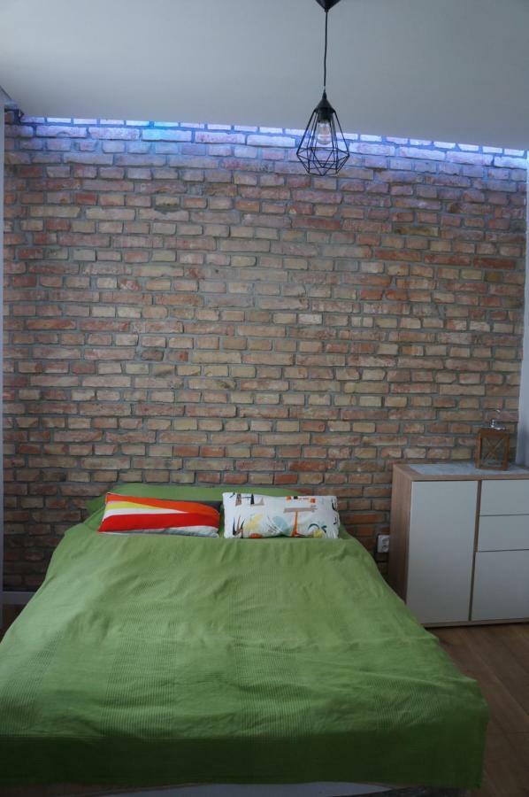 Apartamenty Z Klimatem Poznań Esterno foto