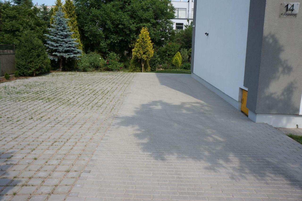 Apartamenty Z Klimatem Poznań Esterno foto