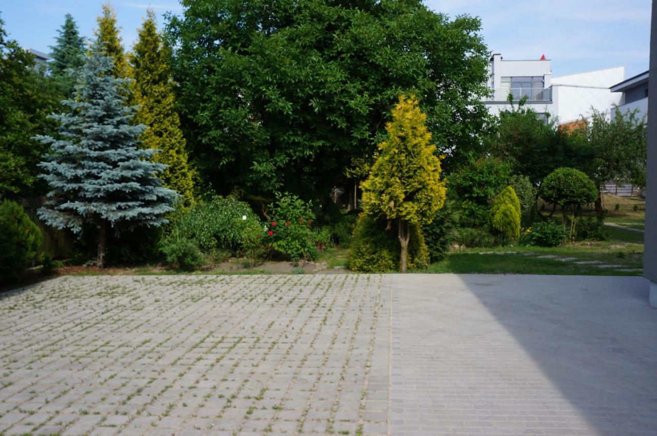 Apartamenty Z Klimatem Poznań Esterno foto