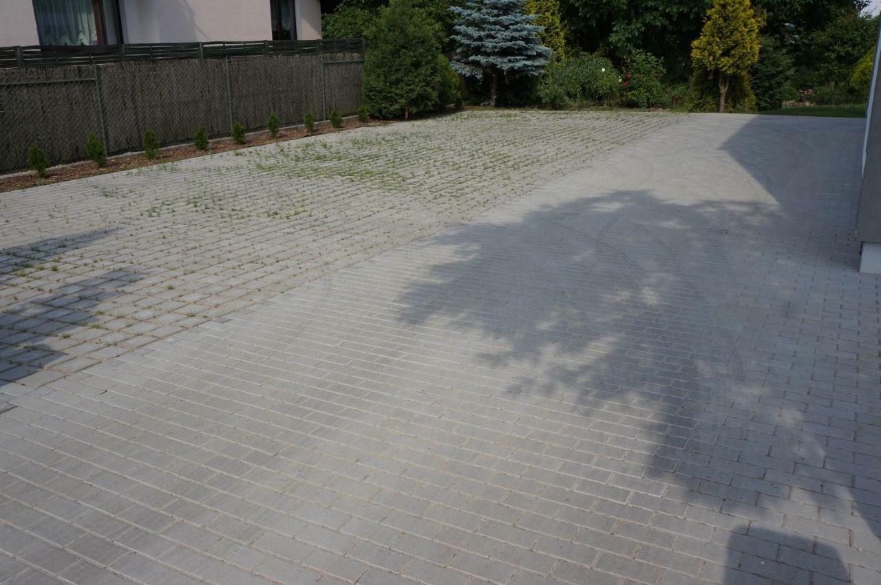 Apartamenty Z Klimatem Poznań Esterno foto
